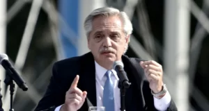 alberto fernández 2