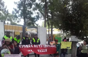 padres de alumnos de los valles volvieron a protestar