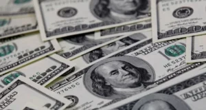 dólar