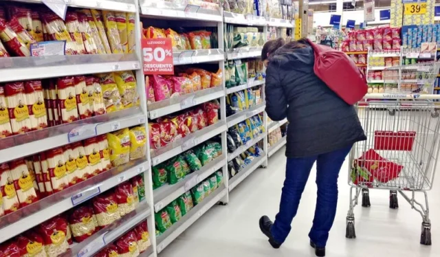 gondolas supermercados