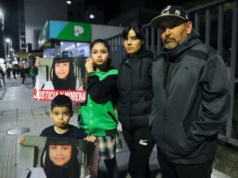 La familia de Morena Domínguez durante la movilización para pedir justicia