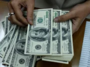 Dólar 3