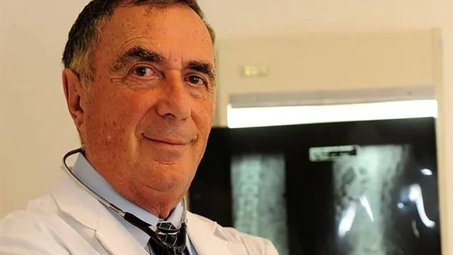 El médico cirujano Juan Carlos Parodi
