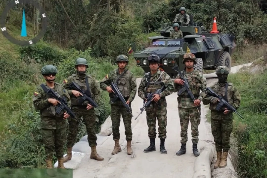 Colombia-aumento-la-presencia-de-militares-en-la-frontera-con-Ecuador