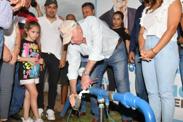 Jaldo inauguró un pozo de agua en Estación Aráoz y Tacanas