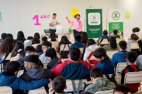 El municipio llevó a la escuela el programa de educación ambiental EDUCÁ