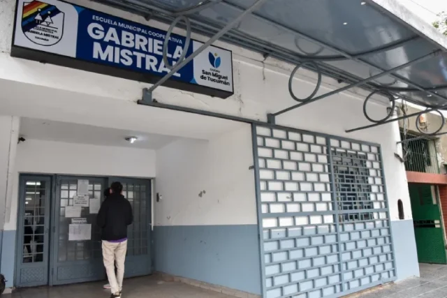 Escuela Gabriela Mistral muni