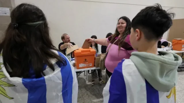 Votación en Uruguay