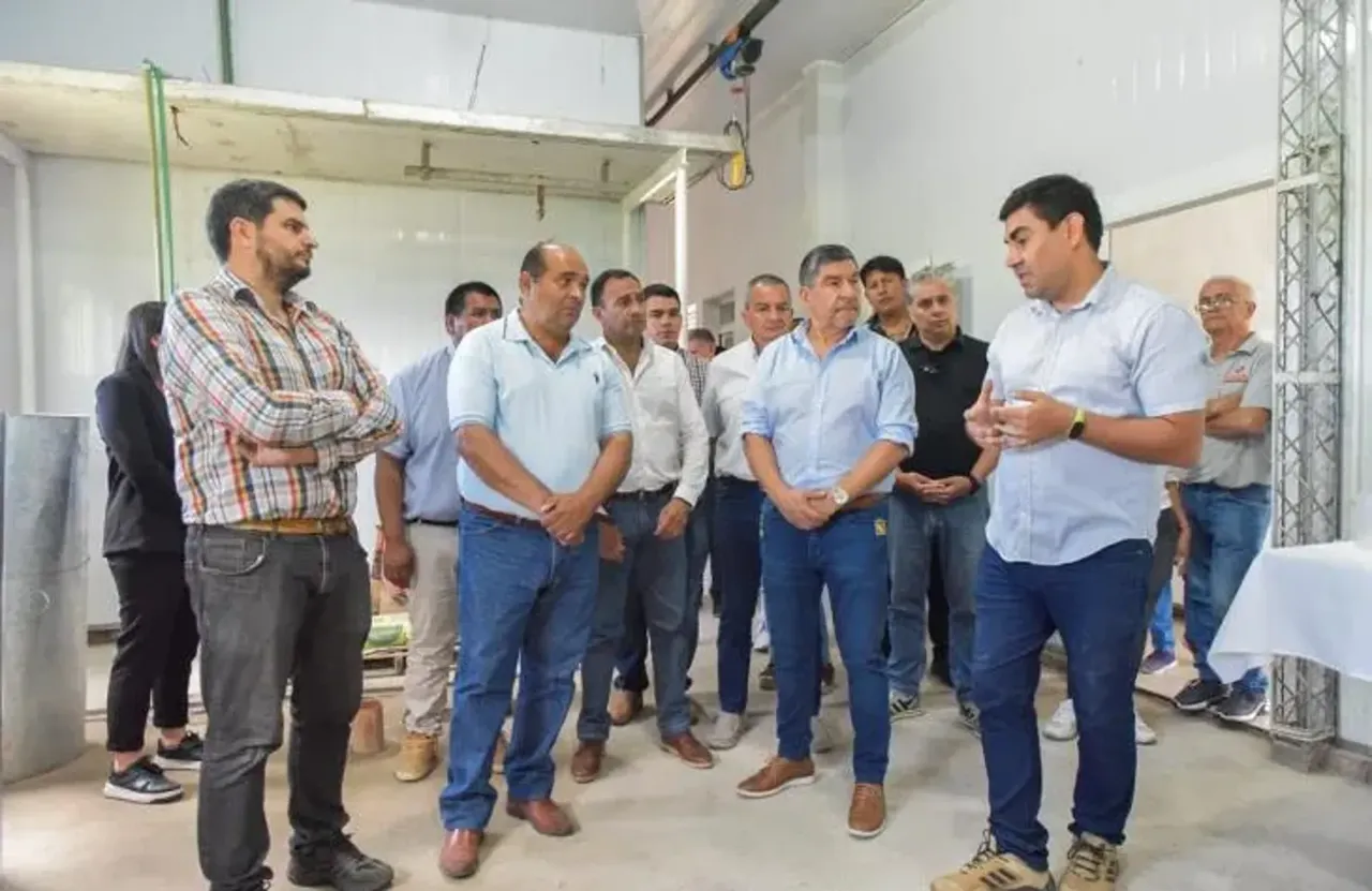 Acevedo celebro los emprendimientos del sector ganadero y textil en Choromoro