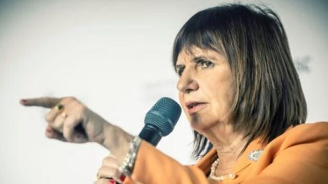 patricia bullrich 27