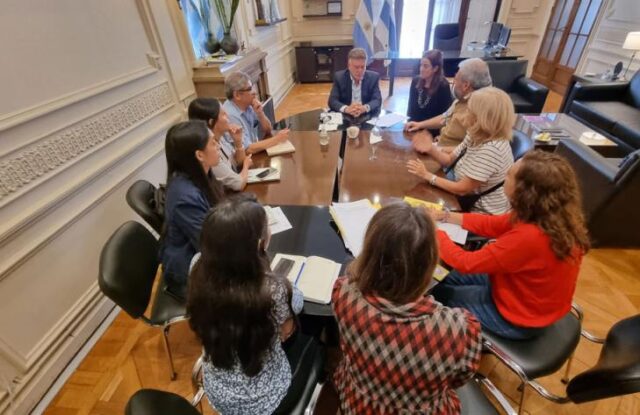 se firmó el convenio para la obra del parque meyer